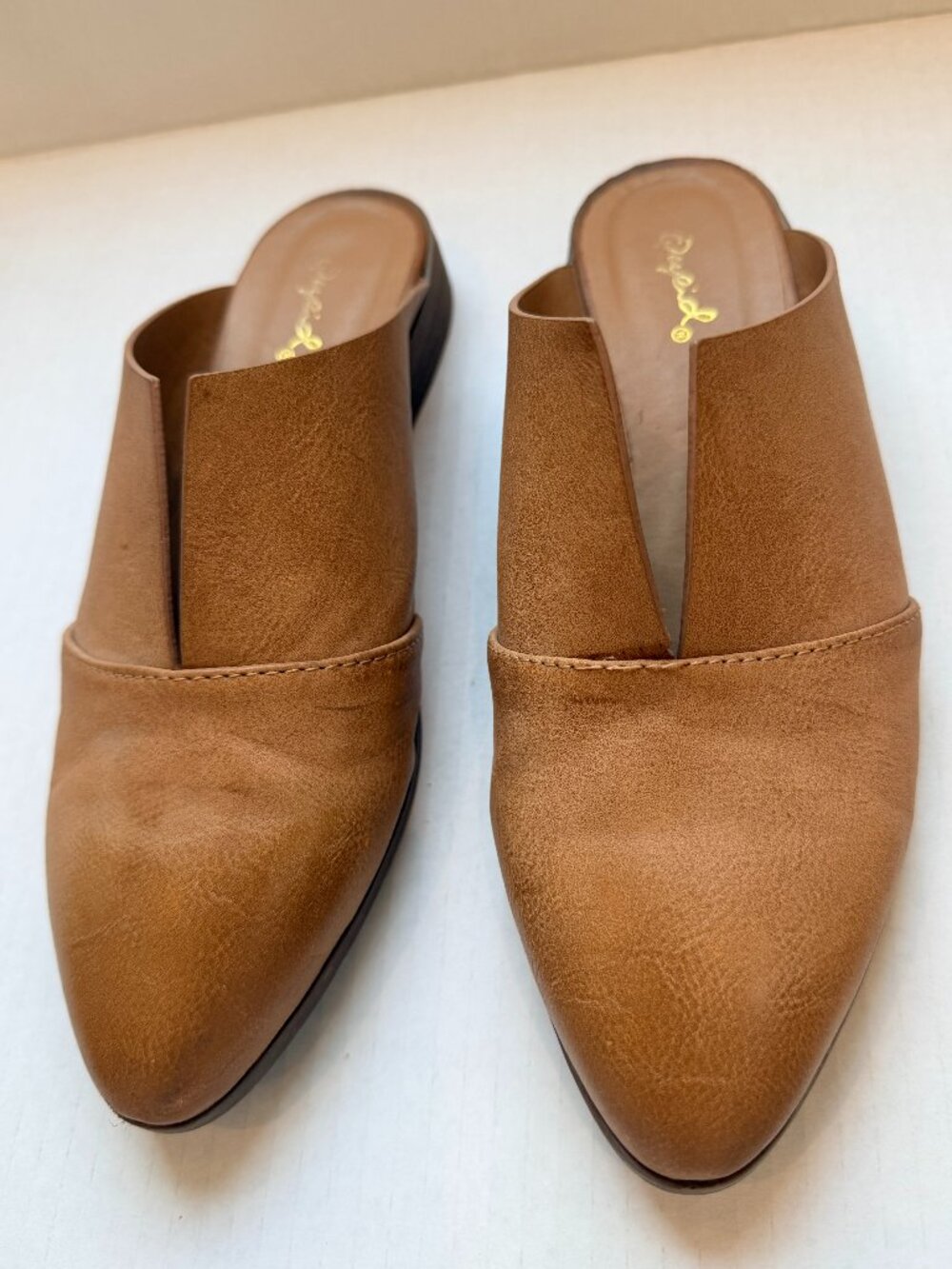 Qupid Cognac Faux Leather Pointed Toe Slip-On Mule Flats - Size 7